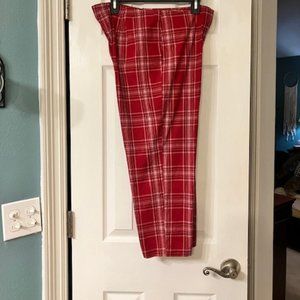 I.N.STUDIO - Size 14 Petite - Red-White-Black Capris Pants- Excellent Condition!